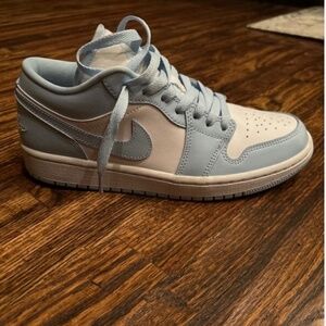 Jordan 1 Low Ice Blue Women’s
